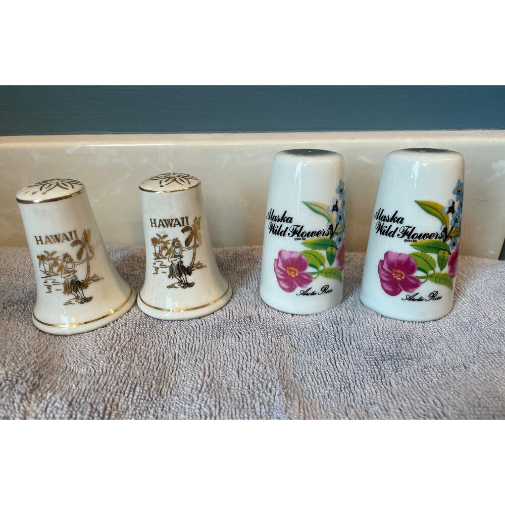 Alaska Wildflowers  Salt/Pepper Shakers Collectible Alaska/ Hawaii Shakers